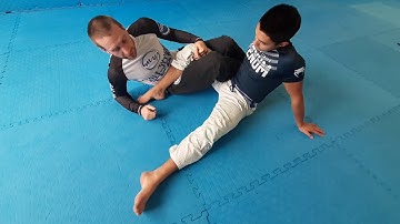 Lachlan Giles Heel hop