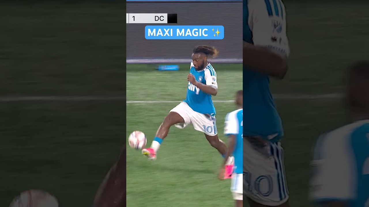 Maxi magic ✨ #allansaintmaximin #maxi #tekkers #mls #soccershorts