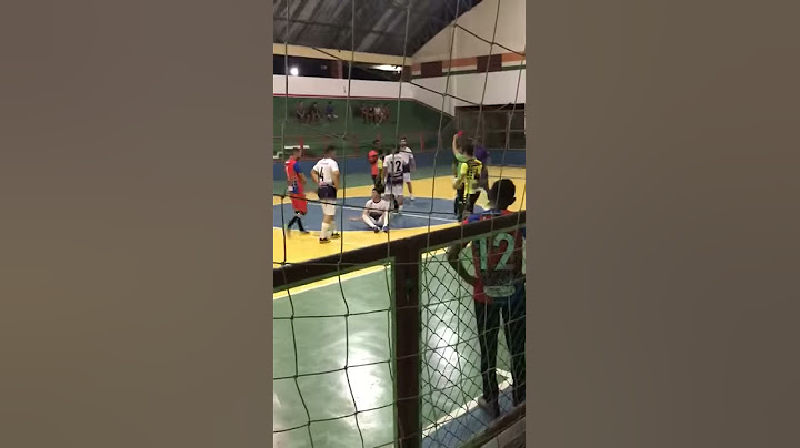 Após cartão vermelho, jogador agride árbitro e é expulso de campeonato em Tarauacá