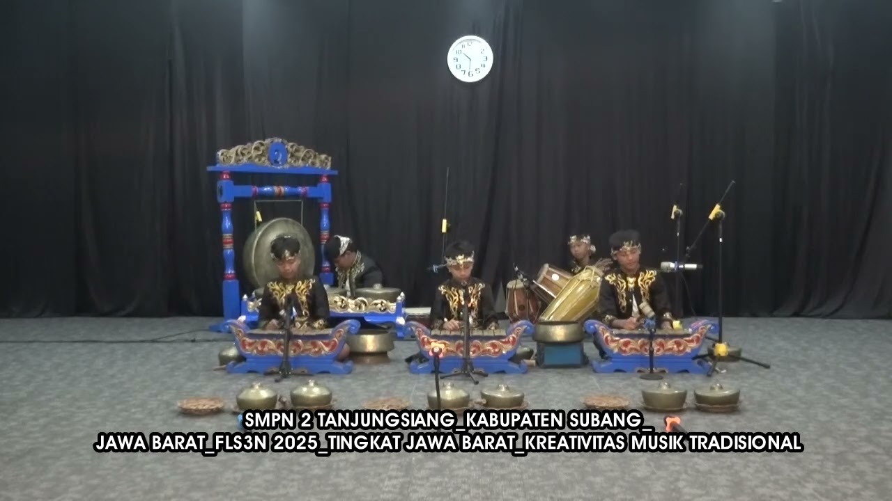 JUARA 1 LOMBA KREATIVITAS MUSIK TRADISIONAL FLS3N JENJANG SMP KABUPATEN SUBANG TAHUN 2025