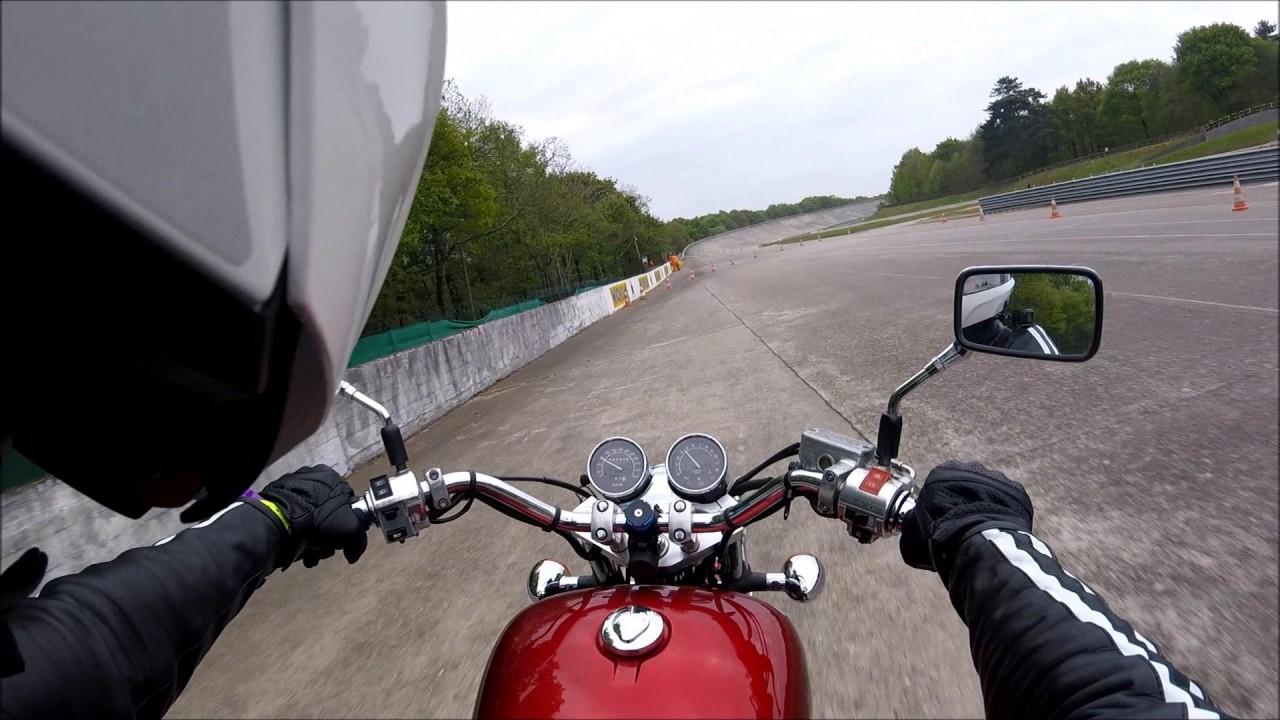 1998 Honda VF750C RC43 Magna riding on the crazy banking of the classic Monthléry track in France.