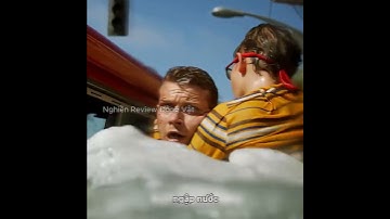 Mọi thứ đã bị cuốn trôi chỉ trong chớp mắt.