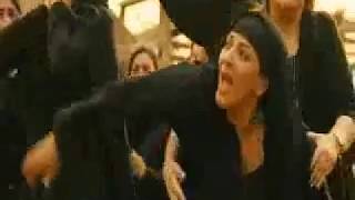 بيبكي فيا كل شئ الا عنيه   اغاني حزينه  حالة واتس سمعها