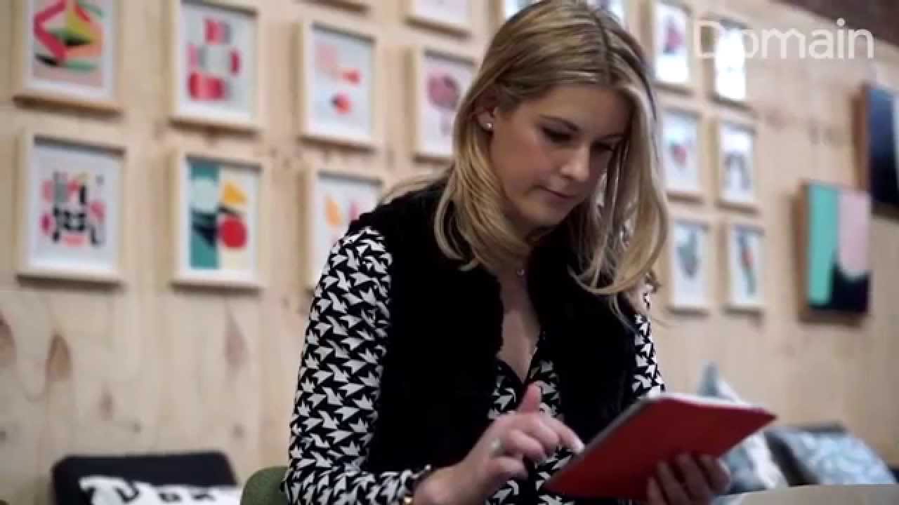 Renovating your home office on a budget - YouTube