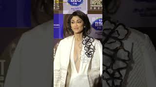 Famous Shilpa Shetty glams up the red carpet at the Big Impact Awards #shorts Wealth