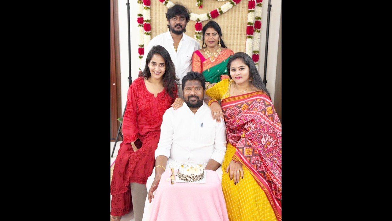 Deepthi Sunaina Father Birthday Celebration with Family