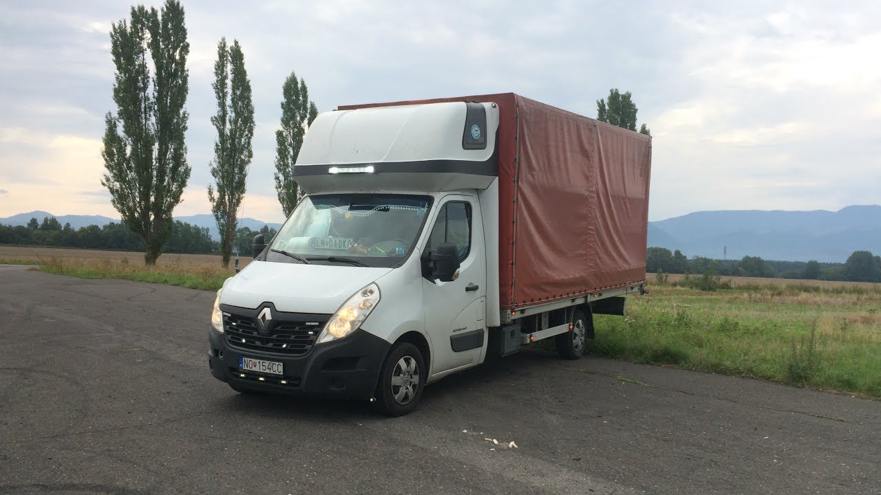 Ako sa jazdí na valníku s plachtou? Renault Master 165 dci - Dominiccars.sk