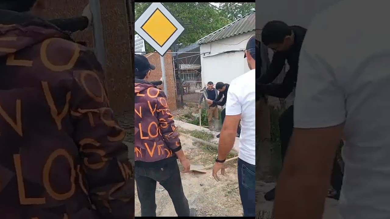 Şəmkir rayonu Dəllər Daşbulaq kənd sakinlərinin təşəbbüsü ilə istifadəyə verilən Şəhidlər bulağı.