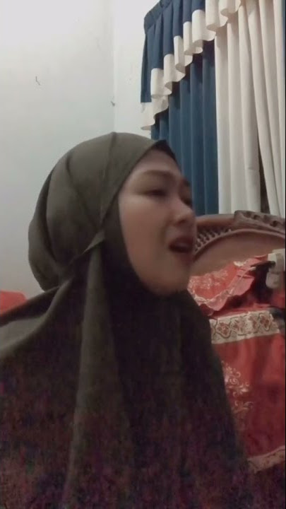 Matahariku - Agnes Mo  (cover - lia diana) enak banget suara nya!!!