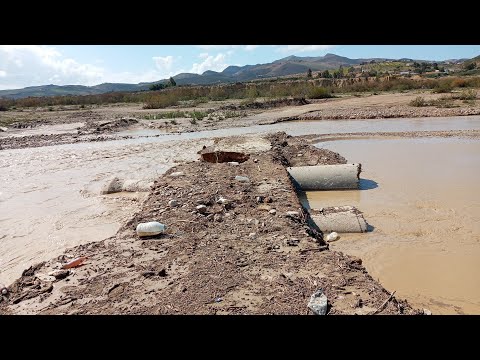 ساكنة دواوير ببني سيدال لوطا معزولة بسبب حمولة واد كرت في غياب جسر العبور والتلاميذ لا يصلون مدارسهم