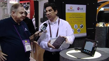 Qmadix Portfolio with Bluetooth Keyboard for iPad