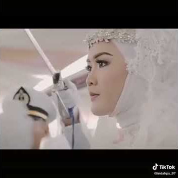 Story' WA, pernikahan pedang pora TNI