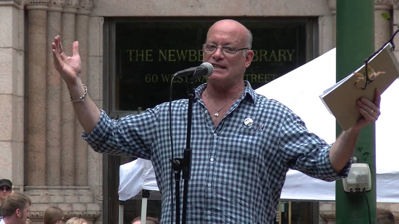 uava 'Chicago Is Not Broke' - Tom Tresser at Bughouse Square
