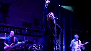 Belinda Carlisle - Valentine  - Live at Melbourne Zoo 12 March 16