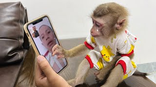 Oh my god... Monkey Tina action when seeing her dad was so surprising and touching