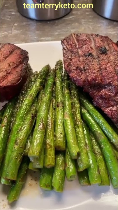 How to prepare Pan seared asparagus 😋🤤 #shorts