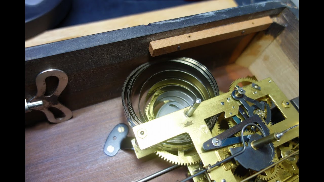 柱時計 ゼンマイ断裂の修理失敗動画です。(笑) Old wall clock repair