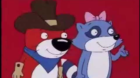 Amendoim, Paçoca e Geleia - (PB&J Otter) Halloween Halloween Song - (Brazilian Portuguese Disney+)