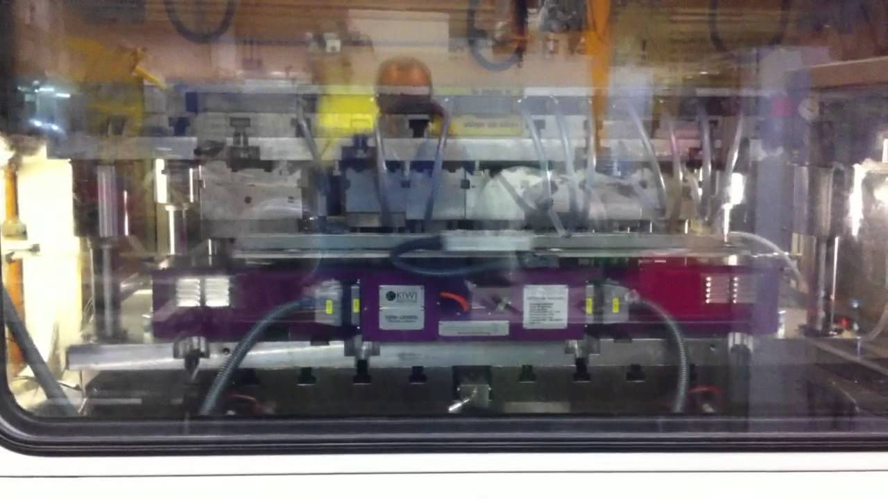 KIWI Transfersysteme für Stanz- und Umformtechnik. Das TFS in einer Graebener Presse 20131121