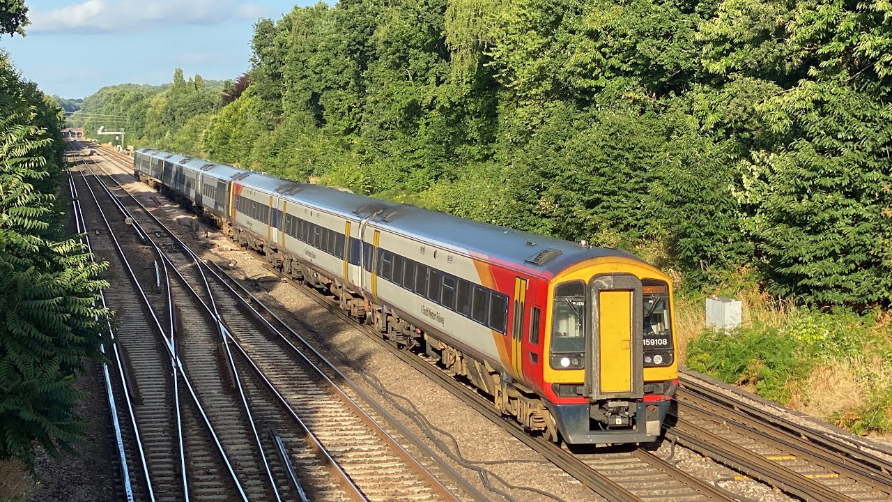South West Trains Fast through Farnborough YouTube