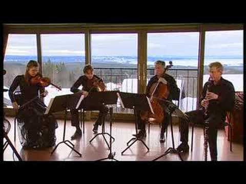 Martin Fröst clarinet plays Penderecki clarinetquartet 2