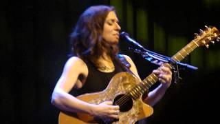 Ani DiFranco - The Whole Night (live in Santa Cruz)