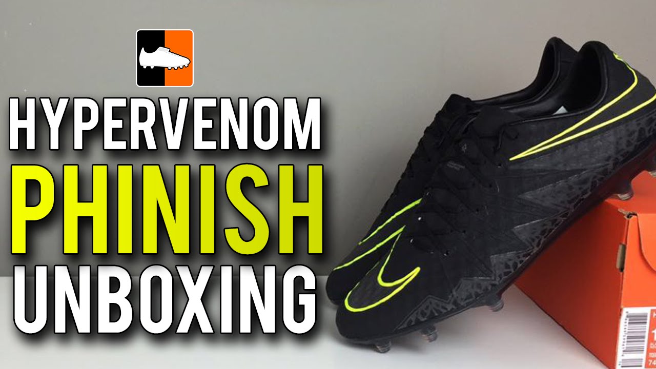 Decir laberinto Habitar Pitch Dark Hypervenom Phinish Unboxing | Black Nike Football Boots - YouTube