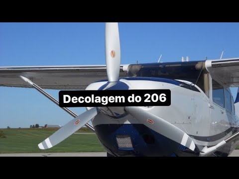 Vídeo: Como fazer um circuito em um Cessna 150 (com fotos)