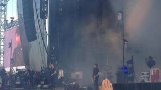 Savages - T.I.W.Y.G. (Primavera Sound 2016)