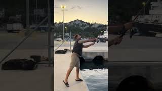 Ο Ηλίας Βρεττός για ψάρεμα 🎣