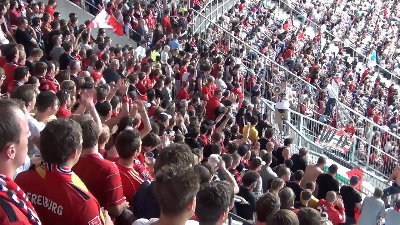 FC Augsburg - SC Freiburg: Stimmung und Support