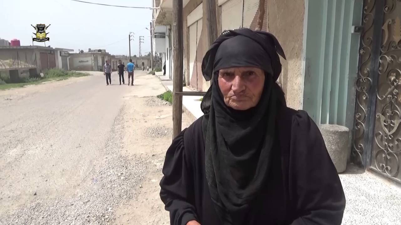 عجائز بلدة تسيل وفرحتهم بهزيمة داعش وانتصار الجيش