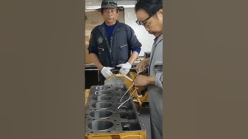 install cam shaft #caterpillar #enginerebuilding #mechanictongte