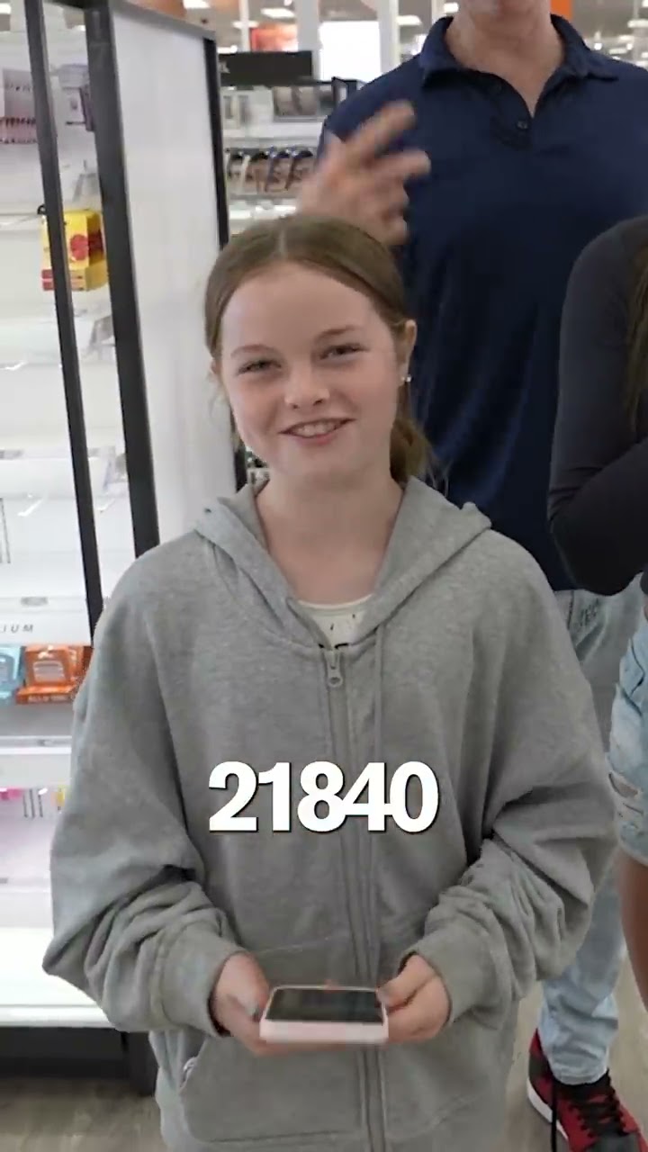 HUMAN CALCULATOR vs CALCULATOR #shorts