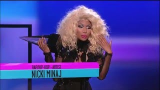 Nicki Minaj Wins Rap/Hip-Hop Artist - AMA 2012
