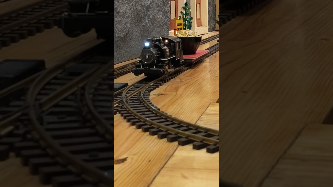 ট্রেনে করে খাবার এলো🫣😲 