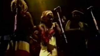 THE  I THREE - slave queen live in dortmund 1980 chords