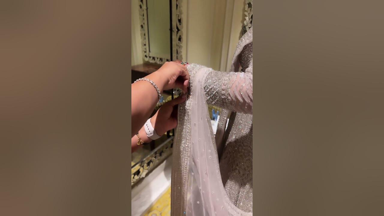 How to drape a dupatta with only beautiful border Dolly Jain lehenga