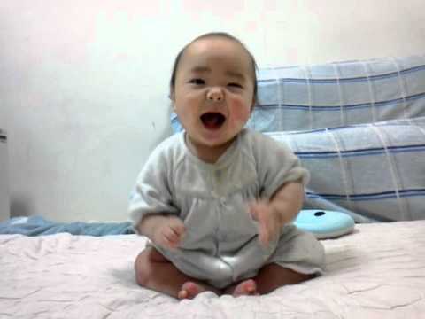 生後６ヶ月 赤ちゃん語 何かしゃべってます いくらちゃん語 Youtube