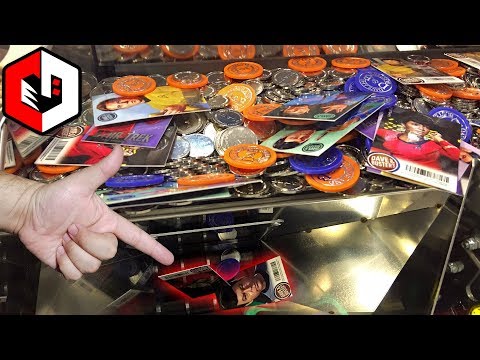 WINNING FREE CARDS?! | Finding Cards at Star Trek Coin Pusher Arcade Game at Dave and Busters