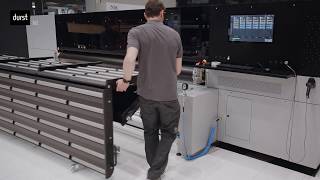 P5 technology platform - foldable roll tables