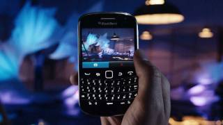 BlackBerry Bold 9900 Harmony Commercial