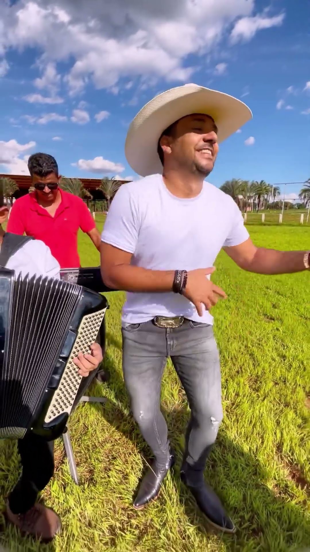 Só vou dançar se for com você mais um sucesso com fenômeno #boanoiteee #sertanejo #boanoitedeus