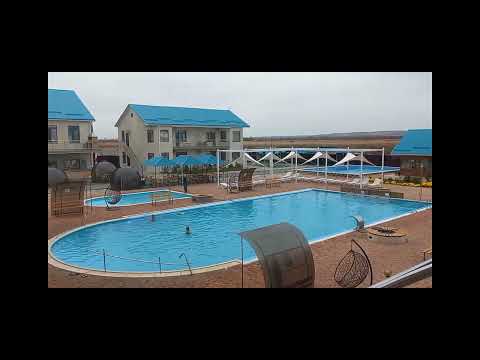 Видео: Обзор базы отдыха Аквамарин с теплыми бассейнами