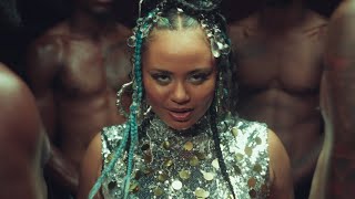 MOLIY, Shenseea, Skillibeng, Silent Addy - Shake It To The Max (Fly) (Remix) (OFFICIAL MUSIC VIDEO)