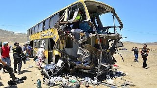 40 muertos en Perú por un accidente múltiple en la carretera Panamericana screenshot 3