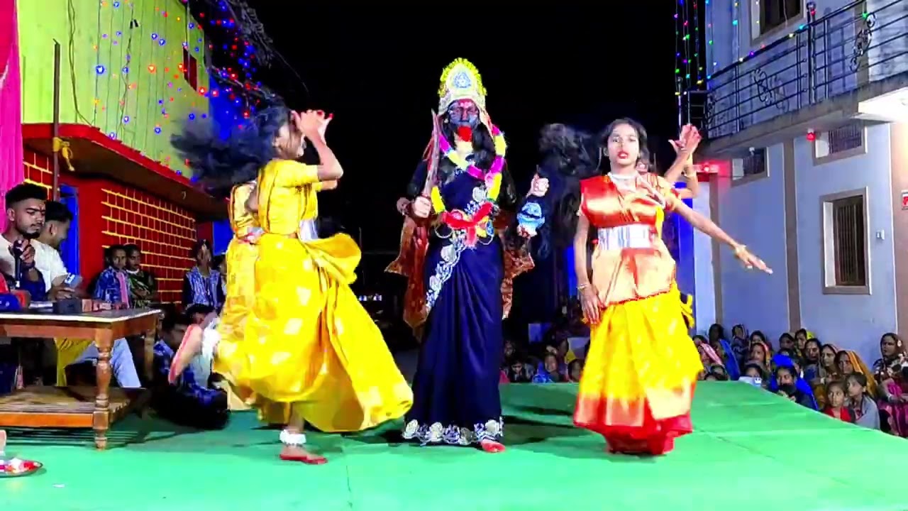 हमारे छत्तीसगढ़ का सुपरहिट गीत ||KALI KALI AMAVSH KI RAT ME|| GRUP DANCE 🦹🦹🦹🦹🦹 आकांक्षा चिंकी ग्रुप 