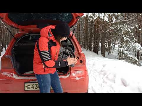 Замена заднего фонаря на Toyota Vitz