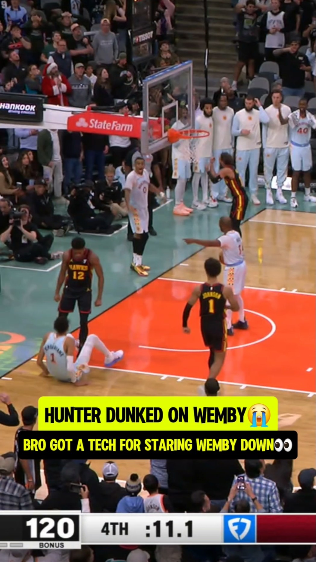 Hunter tech for standing over Wemby?