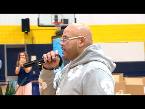 Rapper Fat Joe gives back to his community; free clothes and sneakers for students